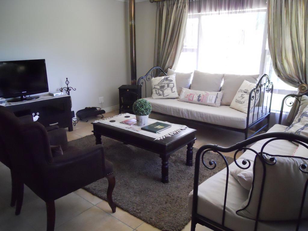 Гостьовий будинок Bella Vista Self Catering Кларенс Екстер'єр фото